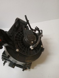 фото thumb №6, Mazda cx3 повітродувка обігрівач вентилятор