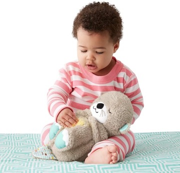 Музыкальная шкатулка Fisher-Price FXC66 Otter Heartbeat