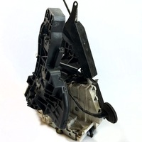 фото thumb №1, Замок дверь правый задняя mercedes 1697302235