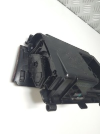 фото thumb №9, Пепельница бардачок гнездо 12v mercedes c klasa w203 2036805250