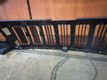 фото thumb №10, Решётка решётка радиатора jeep grand cherokee wk2 10-21