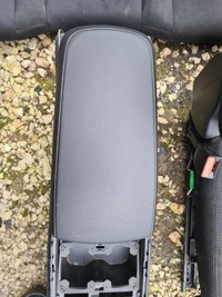 фото thumb №9, Салон volvo xc 40 заднє сидіння сидіння обшивки заднє сидіння спинка підлокітник