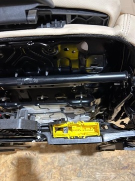 фото thumb №16, Сиденья средство салон диван подлокотник обшивки bmw x3 g01 beż 3km 2023r