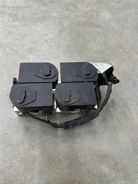 фото thumb №1, Блок клапанов кондиционера q8 e-tron 4m0816702a оригинал 4szt.