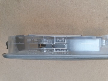 фото thumb №8, Лампа стеля перед інтер'єру audi a4 b8 8k a5 8t a8 d2 d3 оригінальний номер 4d0947105a