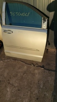 фото thumb №1, Voyager town caravan 08-20 дверь правый перед ps2