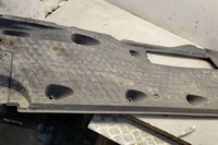 фото thumb №1, Правая защита шасси vw passat b7 аксессуар 365 3c0825202f 2.0l дизель