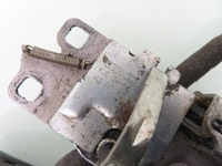 фото thumb №5, Засов доводчик крышки audi a8 d3 4e0827383c