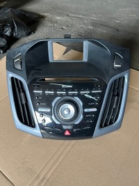 фото thumb №9, 52 ford focus mk3 10-14r радио sony mp3 bm51-18c815xf am5t-18b955ch