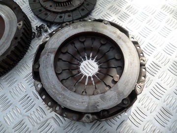 фото thumb №4, Trafic vivaro 1.9dci f9k прижим диск сцепление