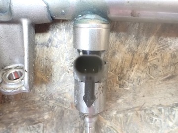 фото thumb №10, Планка вприскувальний skoda octavia iii 2019 європа 4x4 універсал 06l133317n