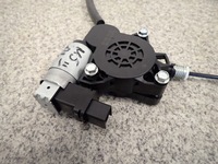 фото thumb №4, Mazda 5 cw ii 10- подъемник стекло задний левый