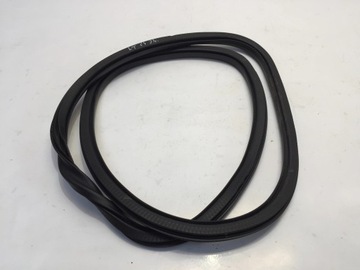 фото thumb №1, Citroen c4 iii 2021 прокладка дверь левый зад