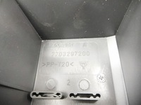 фото thumb №7, Крышка коробка предохранитель. renault twingo 7701468004