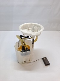 фото thumb №1, Насос топлива bmw 2 f45 2.0 дизель 7300483