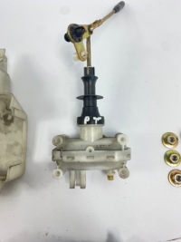 Замок дверь задний  комплект  задний правый пассажира mercedes w124 sedan kombi Оригинал, фото thumb