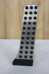 фото thumb №1, Mercedes slk r172 накладка na педаль газа a2043000182