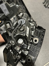 фото thumb №4, Toyota chr c-hr 2018 лампа правая зад led тёмное