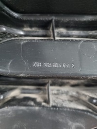 фото thumb №8, Volkswagen оригінальний номер 2ga853651e roc решітка радіатора решітка радіатора