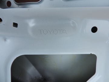 фото thumb №14, Toyota corolla cross 2022 2023 2024 задня кришка
