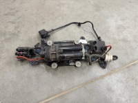 Купити Компресор помпа підвіска audi q5 80a рестайлінг  80a616005f ідеальна 2023r, фото thumb