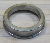 фото thumb №2, Подкладка ступица подшипник mercedes vario 6883340015