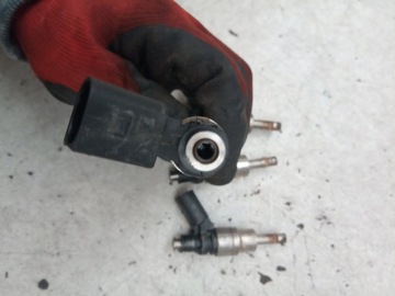 фото thumb №7, Audi 2.0 инжектор топлива 06f906a36a