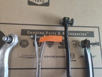 фото thumb №6, Dodge challenger charger srt рычаги задняя правая сторона 2015+