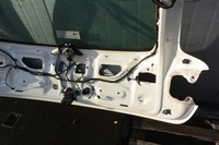 фото thumb №16, Audi q7 4l крышка багажника lr9a стекло