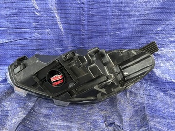 фото thumb №6, Ford fiesta mk8 правая лампа fulll led