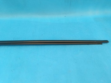 фото thumb №9, Skoda octavia iv combi 1,5tsi 110kw 21r прокладка дверь левый зад 5e7839477b