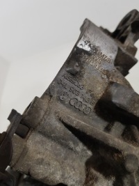 Кронштейн генератора 04l903143b audi a6 a5 2.0tdi cnh Киев, фото thumb
