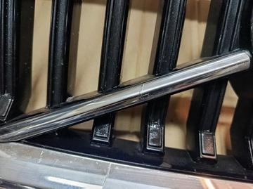 фото thumb №8, Volvo xc60 ii 17+ рестайлинг решётка хром решётка радиатора перед - камера оригинал