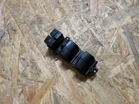 фото thumb №1, Панель переключатель окон toyota chr c-hr ch-r 84040-f4090