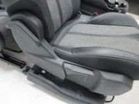 фото thumb №6, Обивка pół кожа сиденья peugeot 5008 ii