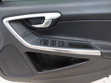 фото thumb №14, Volvo s60 ii рестайлінг двері перед передні праві fv 019-46 чорні w колір