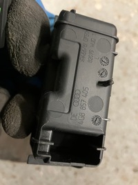 фото thumb №5, Ручка дверь держатель пепельница левый зад audi a6 c7 2011- 4g0867371