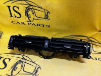 фото thumb №2, Средняя решётка обдув lr discovery v l550 lift