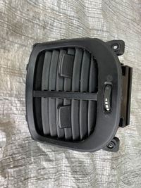 фото thumb №1, Решітка обдув задня kia carens iv 97040-a4000