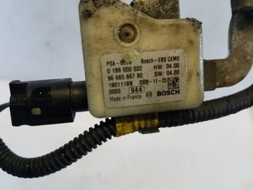 фото thumb №3, Клемма минусовая citroen ds3 1.6 thp 9666566780