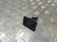 фото thumb №1, Mazda cx-5 ii кнопка открывания крышки tk48-66lr0