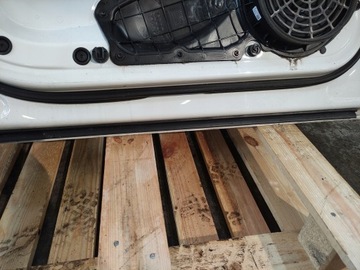 фото thumb №8, Audi a6 c7 рестайлинг дверь левая передние перед левый - sedan -