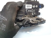 фото thumb №8, Skoda fabia mk2 5j 2009 замок дверь задних