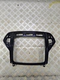 фото thumb №1, Рамка радіо навігації blaupunkt nx ford mondeo mk4