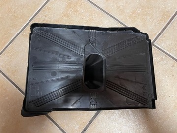 фото thumb №1, Корпус основа акумулятора peugeot 3008 ii