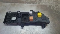 фото thumb №1, Opel vectra c - коробка предохранителей 13223678