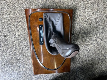 фото thumb №11, Декори планки декоративний інтер'єру дерево ручка підлокітника w211 elegance eu