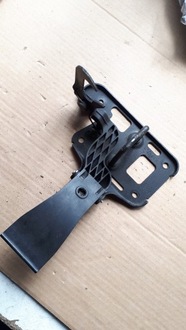 фото thumb №8, A4 b8 s4 засов открывания капота 8t0823480 a5 s5