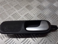 фото thumb №1, Ручка правая передняя внутренняя audi a3 8l 1.6 8l0837020