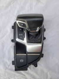 фото thumb №1, Audi a4 b9 ручка чохол рамка передач 8w1713111c